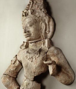 Bodhisattva från Ku Bua, Davaravati-perioden (terrakotta) av Thai School