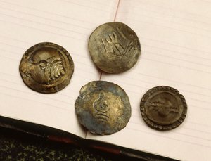 Mynt från Mon Kingdom of Dvaravati, 800-900-talet (metall)