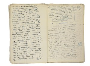 Autografmanuskriptutkast till artiklar om Berlins liv och samhälle, tillsammans med ett fragment av ett utkast till en roman, ca 1878-94 (penna och bläck på papper) av Theodor Fontane