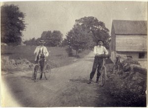 Samuel Murray och Benjamin Eakins på cyklar av Thomas Eakins
