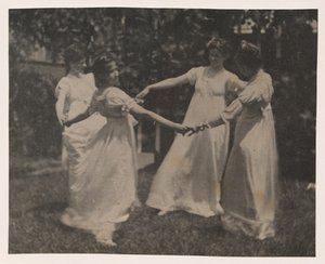 Susan Hannah Macdowell, oidentifierad flicka, Elizabeth Macdowell och möjligen Mary Macdowell i Macdowell-huset av Thomas Eakins