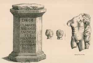 En piedestal och fragment av statyn av Herkules av romerskt hantverk av Thomas Fisher Hoxton