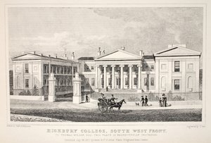 Highbury College, sydvästra framsidan, från puben "London and it