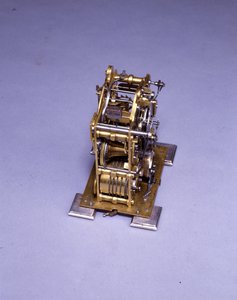 Miniatyr slående klocka, nr. 222, ca 1695 (metall) (se även 834228-31) av Thomas Tompion