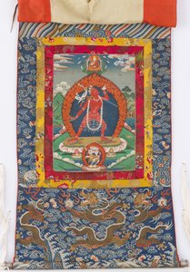 Dakini, 1800-talsmålning, 1800- och 1700-tals textilbårder av Tibetan School