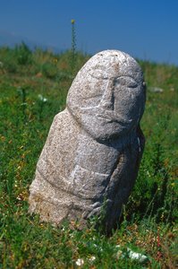 En gravsten från det västra turkiska khanatet, 600-1000-talet
