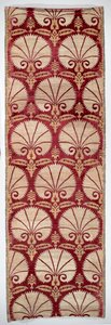 Textilpanel med nejlikamönster (sammet, siden och metallomslaget silke) av Turkish School