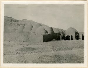 Theodore- och Acladio-klostret, Medinet Habu, Egypten, fotografi av Ugo Monneret de Villard av Ugo Monneret de Villard