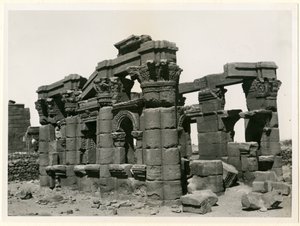 Romersk kiosk, Naqa, Sudan, fotografi av Ugo Monneret de Villard av Ugo Monneret de Villard