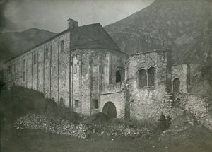 Vy över klostret San Pietro al Monte, Civate, Lombardiet, Italien, fotografi av Ugo Monneret de Villard, cirka 1910 av Ugo Monneret de Villard