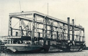 En flytande järnväg, 1922. av Unbekannt