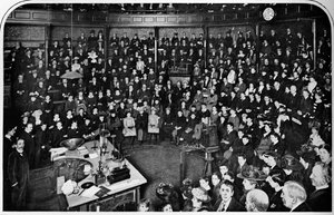 En föreläsning vid Royal Institution, London, c1903 1903 av Unbekannt
