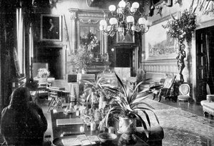 En salong, Sandringham House, Norfolk, 1910 av Unbekannt
