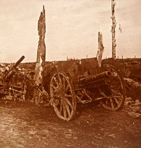 Övergivna kanoner, c1914-c1918 av Unbekannt