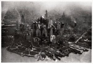 Flygfoto över Manhattan, New York City, USA, från en zeppelinare, 1928 1933 av Unbekannt