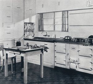 Aga Heat Ltd. Modell F Aga spis för ett stort hus färdig i svart och krämglas ename av Unbekannt