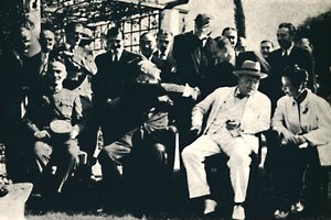 Allierade ledare konfererade i Kairo, november 1943, 1945. av Unbekannt
