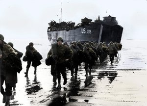 Amerikanska trupper går i land på Normandies sand 1944 av Unbekannt
