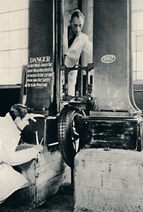 Ett slagprov i Dunlops testhus, 1937 av Unbekannt