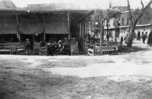 Arabiskt kafé, Bagdad, Mesopotamien, första världskriget, 1918 av Unbekannt