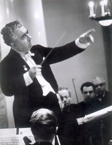 Aram Khachaturian, sovjetisk-armenisk kompositör, 1960-talet av Unbekannt