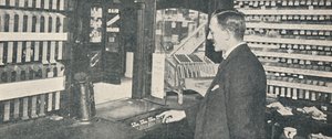Automatiska biljett- och växlingsautomater i Westminster, 1926 av Unbekannt