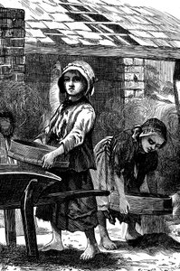 Barfotaflickor såller damm på ett tegelbruk, 1871 av Unbekannt