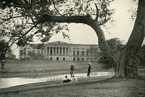 Barrackpore House, North Front, 1870, 1925. av Unbekannt