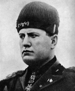 Benito Mussolini 1883-1945, italiensk fascistdiktator, 1922 1936 av Unbekannt