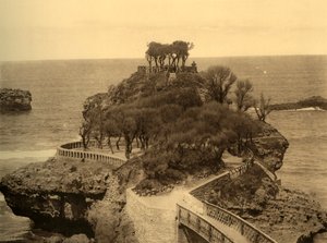 Biarritz - The Rock of Basta, c1930. av Unbekannt