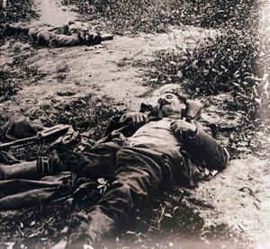 Kropp av döda soldater, c1914-c1918 av Unbekannt