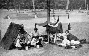 Boys camping, Berlin, Tyskland, 1922 av Unbekannt