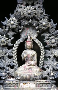 Buddha i det gyllene templet, Patan, Nepal av Unbekannt