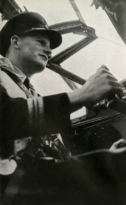Kapten Gilbert Rae, BOAC Mosquito-pilot, andra världskriget. c1939-c1944 1946. av Unbekannt
