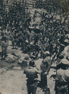 Churchill med brittiska trupper i Nordafrika, juni 1943, 1945. av Unbekannt