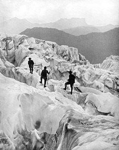 Klättring genom Bossons isfall på väg uppför Mont Blanc, Schweiz, tidigt 1900-tal av Unbekannt