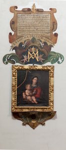 Kollegial kyrka. Inuti. Måla Madonna med barnet, olja på duk. En vägg som målar legenden (legenden om Vår Fru av Patrocinio). av Unbekannt