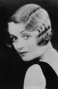 Constance Bennett 1904-1965, amerikansk skådespelerska, 1900-talet av Unbekannt
