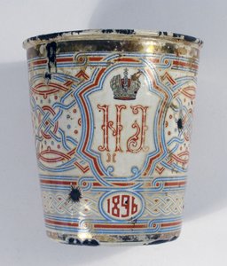 Kröning Cup. Närvarande i samband med kröningen av Nicholas II 1896 av Unbekannt