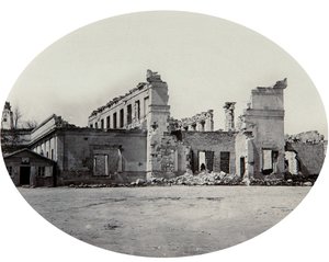 Skadad byggnad i Sevastopol efter Krimkriget, Krim, 1850-talet av Unbekannt