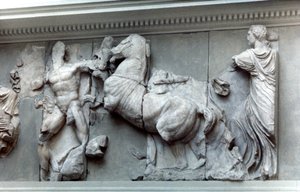 Detalj från Pergamonaltarets stora fris, 180-159 f.Kr av Unbekannt