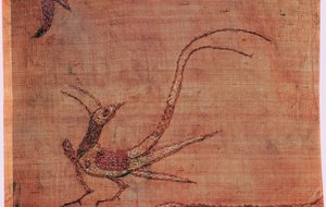 Detalj av en kinesisk broderad sidentuss med en fenix från en skytisk grav av Unbekannt