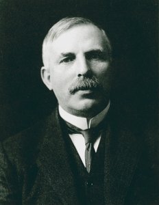 Ernest Rutherford 1871-1937, Nobelprisbelönt atomfysiker, c1908 av Unbekannt