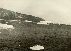 Flytande is utanför Cape Adare, c1908, 1909. av Unbekannt