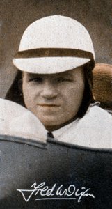 Fred Dixon, engelsk motorcykelförare, 1935 av Unbekannt