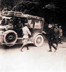 Franska officerare och fordon, c1914-c1918. av Unbekannt