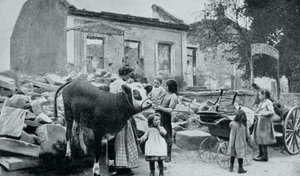 Franska flyktingar återvänder till sin övergivna by, Artois, första världskriget, 1915 av Unbekannt