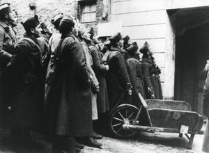 Franska soldater på en armébiograf, Frankrike, 1940 av Unbekannt
