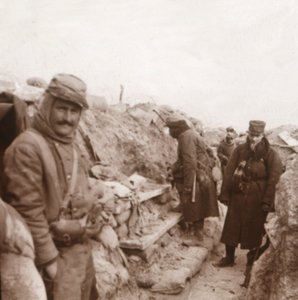 Franska soldater i skyttegravarna, Perthes, norra Frankrike, c1914-c1918 av Unbekannt