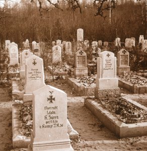 Tyska kyrkogården, Carlepont, norra Frankrike, c1914-c1918 av Unbekannt